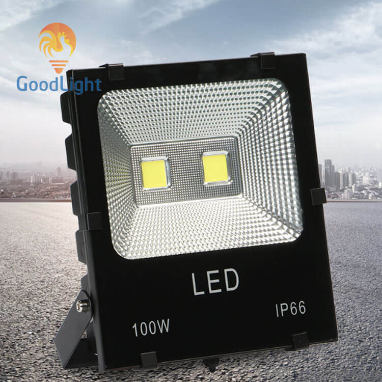 Đèn Pha Led 5054 P01 100W 4 Đèn Pha Led 5054 P01 100W