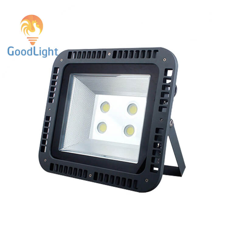 Đèn Pha Led 200W P08-200