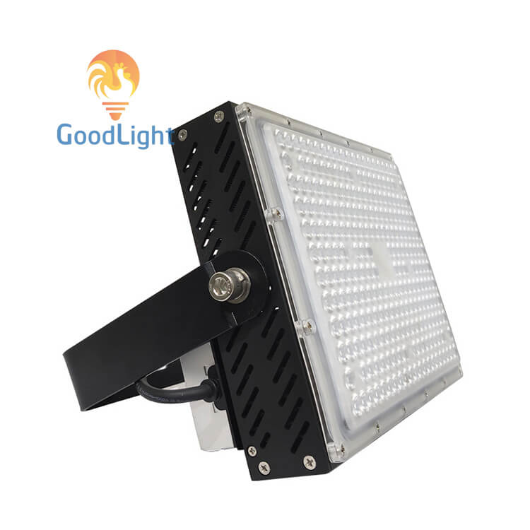 Đèn Pha Led Module 150W P17 1 Đèn Pha Led Modul 150W P17