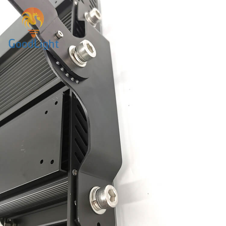 Đèn Pha Led Module 300W P17 2 Đèn Pha Led Modul 300W P17-01