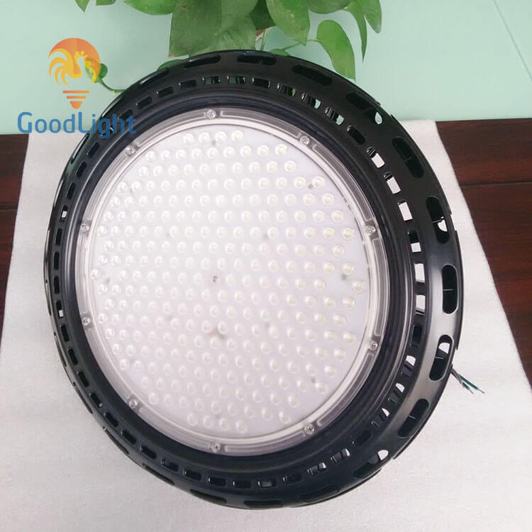 Đèn Led Nhà Xưởng UFO 100W X06 1 Đèn Led Nhà Xưởng Ufo 100W X06