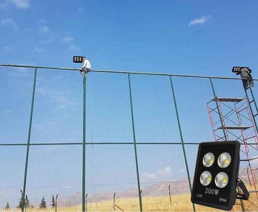 Ứng Dụng Đèn Pha Led Ly 200W P09