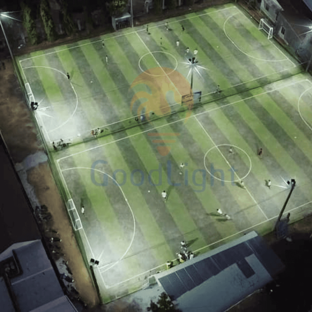 Feedback-Den-San-Bong