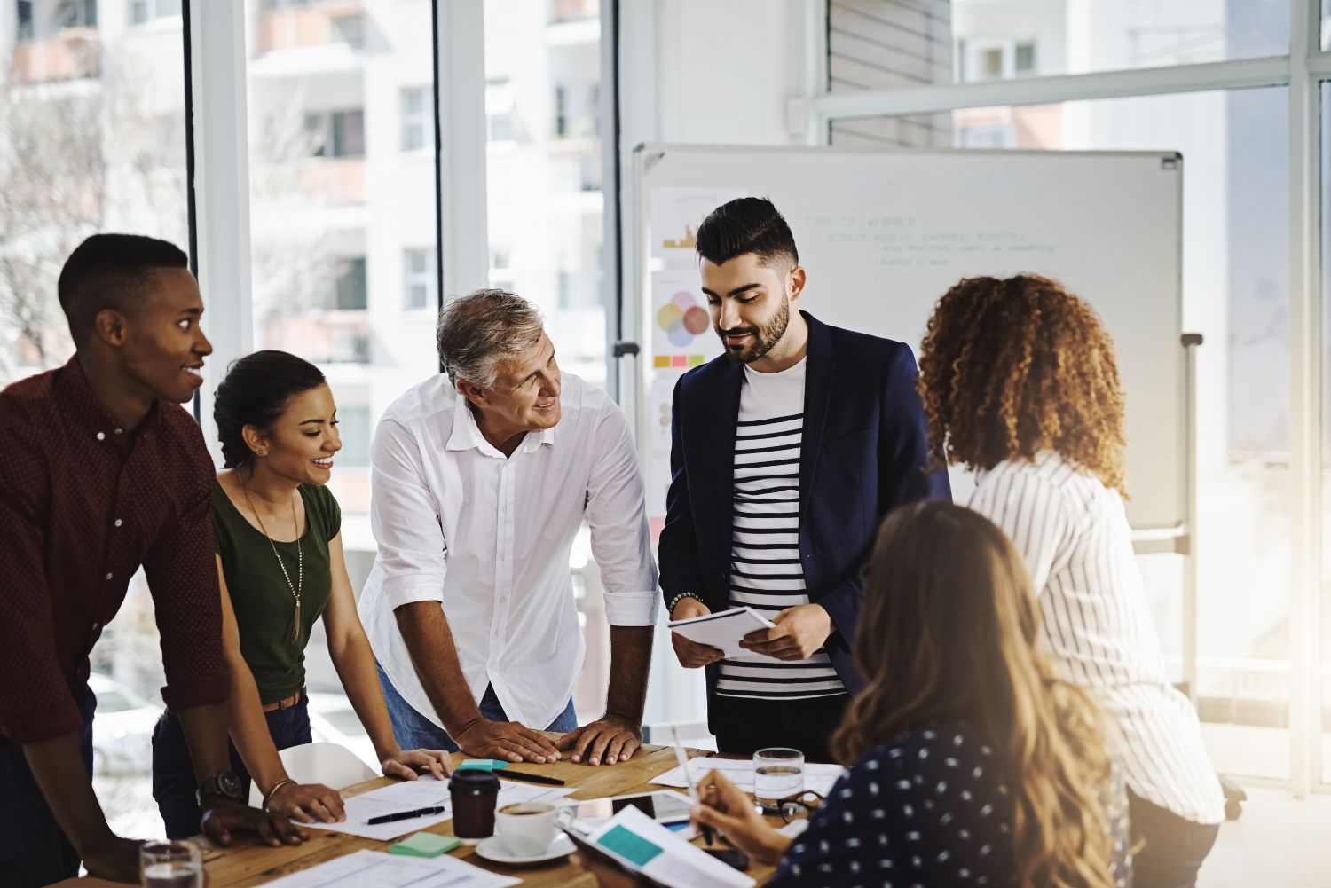 Tuyển Dụng 2 Tuyển Dụng Goodlight