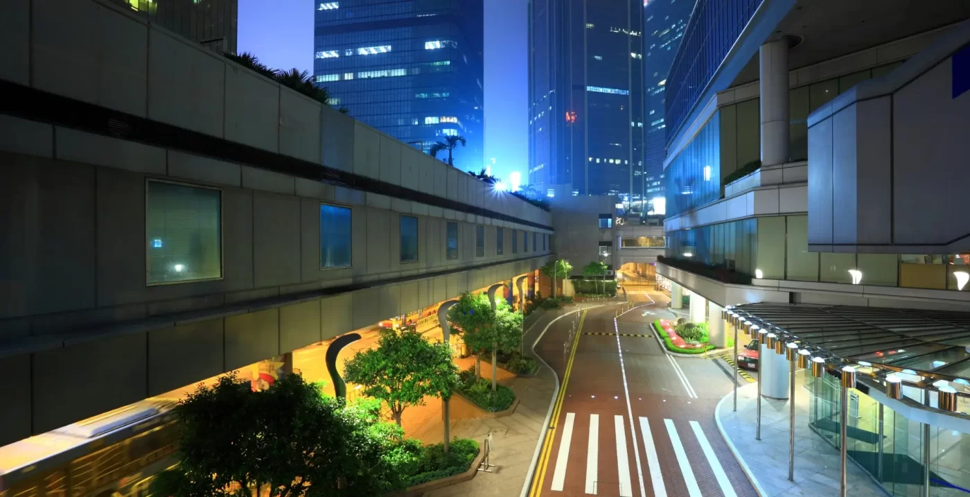 Giới thiệu 8 Banner Chieu Sang Nang Luong Mat Troi 1