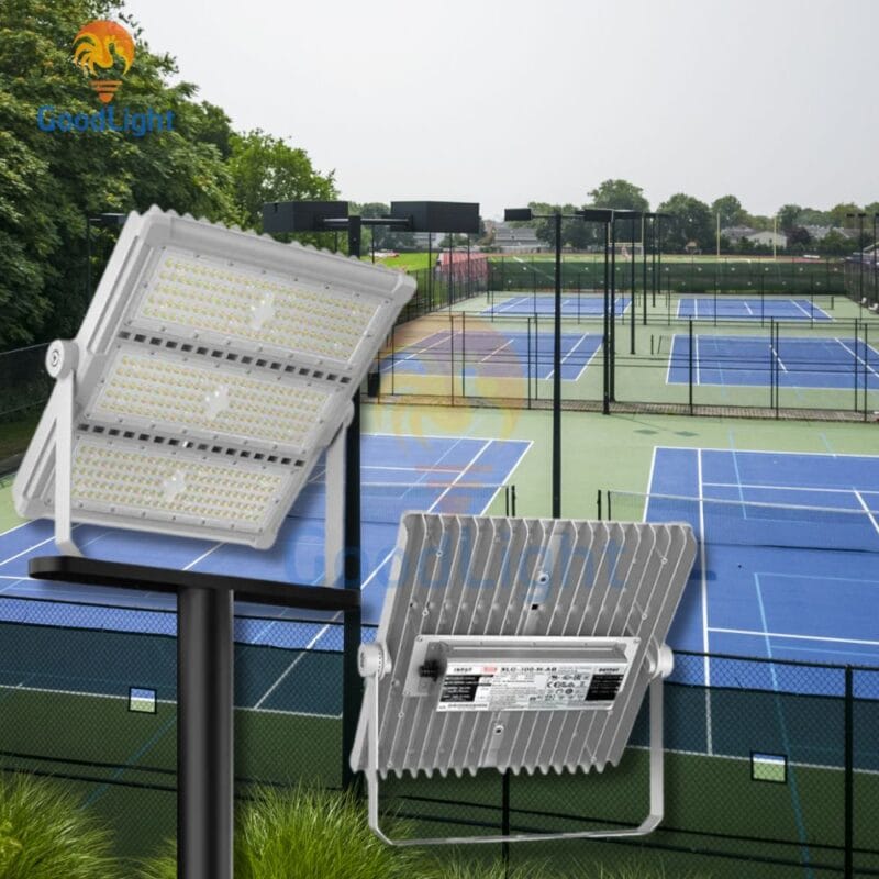 Đèn Pha Modul 200W P28 85 Chieu Sang San Pickleball 1